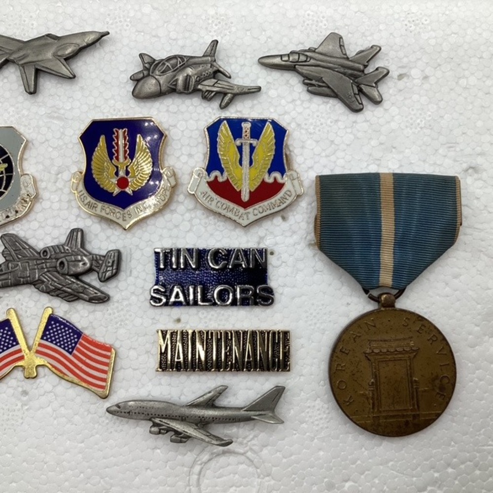 US Military Themed Pins, Tie Tack, Korean War Service Medal 14 Total - Picture 3 of 5